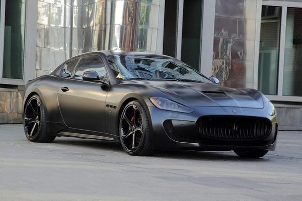 Maserati GranTurismo S Superior Black Edition