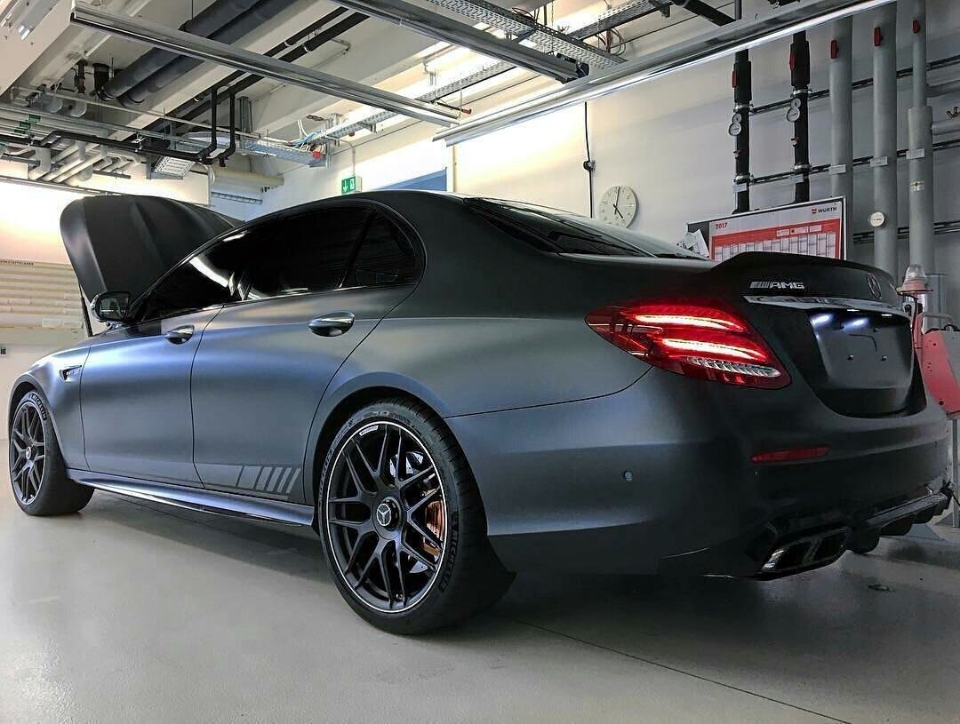 Mercedes-AMG E63 S W213