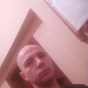 Alecsei, 31 , 