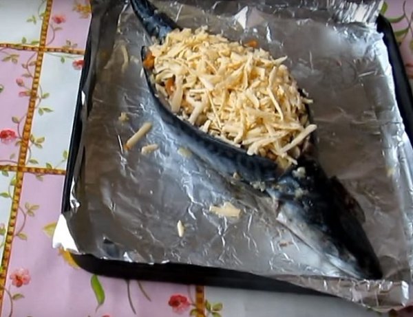 Фаршированная скумбрия для новогоднего стола. Скумбрия фаршированная грибами, морковью и луком ... - 9