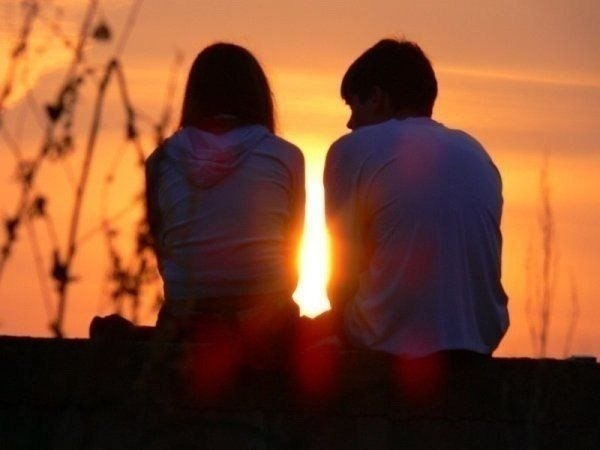 Не люби его, а будь его любимой. Не ищи его, он сам тебя найдёт. Не ходи за ним, как делают другие. ...