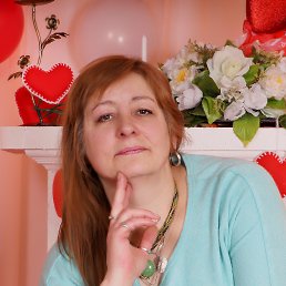 Elena, 52, 