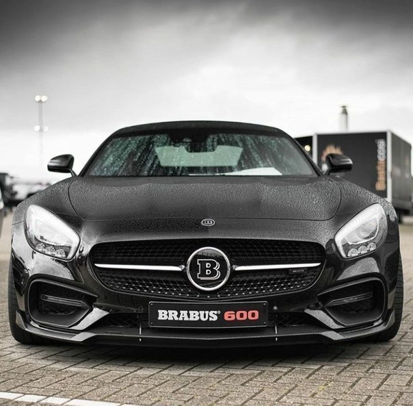 Mercedes-AMG GTS BRABUS 600