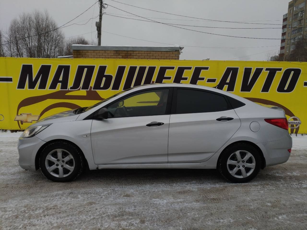 .  . Hyundai Solaris 2012 .  135 000 .   1.4 ., ... - 5