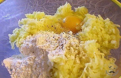 КАРТОФЕЛЬНЫЕ РУЛЕТИКИ С МЯСОМ.Ингредиенты:-Картофель – 500-600г-Яйцо сырое – 1шт-Мука пшеничная – ... - 2