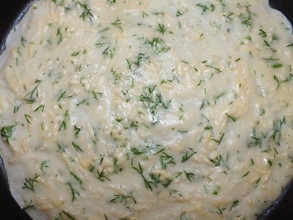 Сырные блины с зеленью.Ингредиенты-молоко - 1,5 стакана-яйцо - 2 шт-мука - 1 стакан-сыр - 150 ... - 2