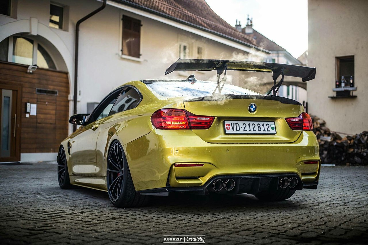 BMW M4 F82 - 6