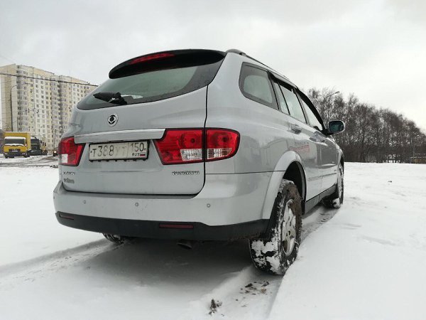 SSANGYONG Kyron 2012 серебристый