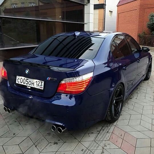 BMW M5 E60