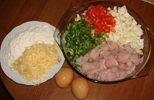 Рецепт очень вкусных и полезных котлет из куриного мяса с овощами и сыром. Вкус у этих котлет ... - 2