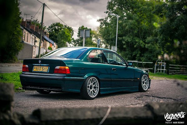 BMW 3 SERIES E36 - 2