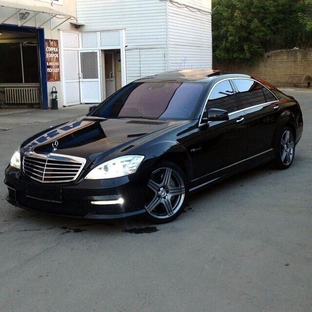 Mercedes-Benz S63 AMG W221