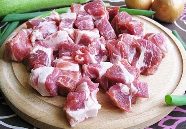 Свинина с кабачками.Свинина с кабачками - это очень вкусно! Рецепт с некими оговорками можно отнести ... - 2