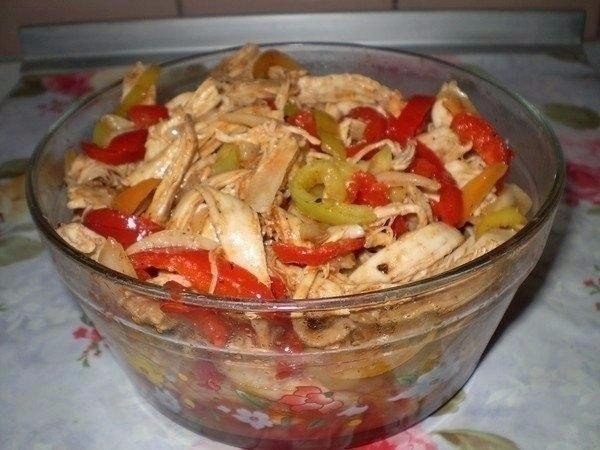 САМЫЕ ВКУСНЫЕ БЛЮДА ИЗ КУРИЦЫ .1) Восхитительная курица с грибами, запечённая под картофельной ... - 3
