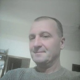 Nicolae, 55, 