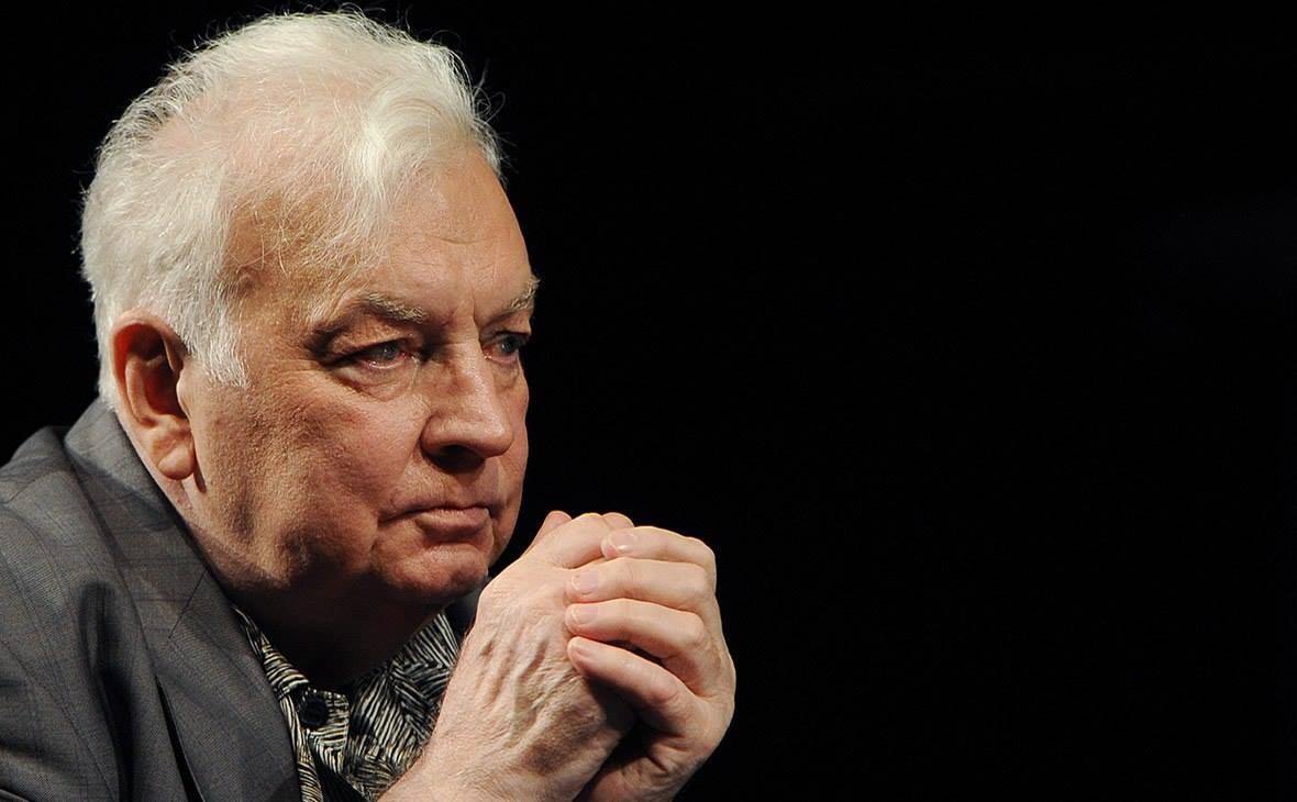 На 82-м году жизни после продолжительной болезни скончался актер Михаил Державин. Об этом сообщили в ...