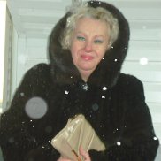 Lizzi, 61 , --