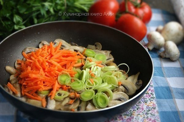 Гречневый суп с грибами и картофельными клёцками.Еще один вкусный супчик с грибами, а клецки ... - 4