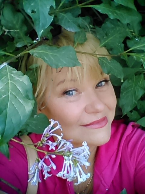 Lena - 20  2018  23:09