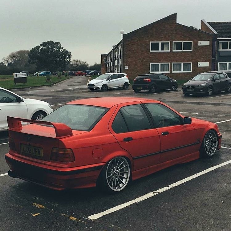   3 Series E36