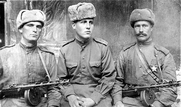 20 ноября 1944 года. Югославия. Лейтенант Дмитрий Балашов с солдатами его взвода