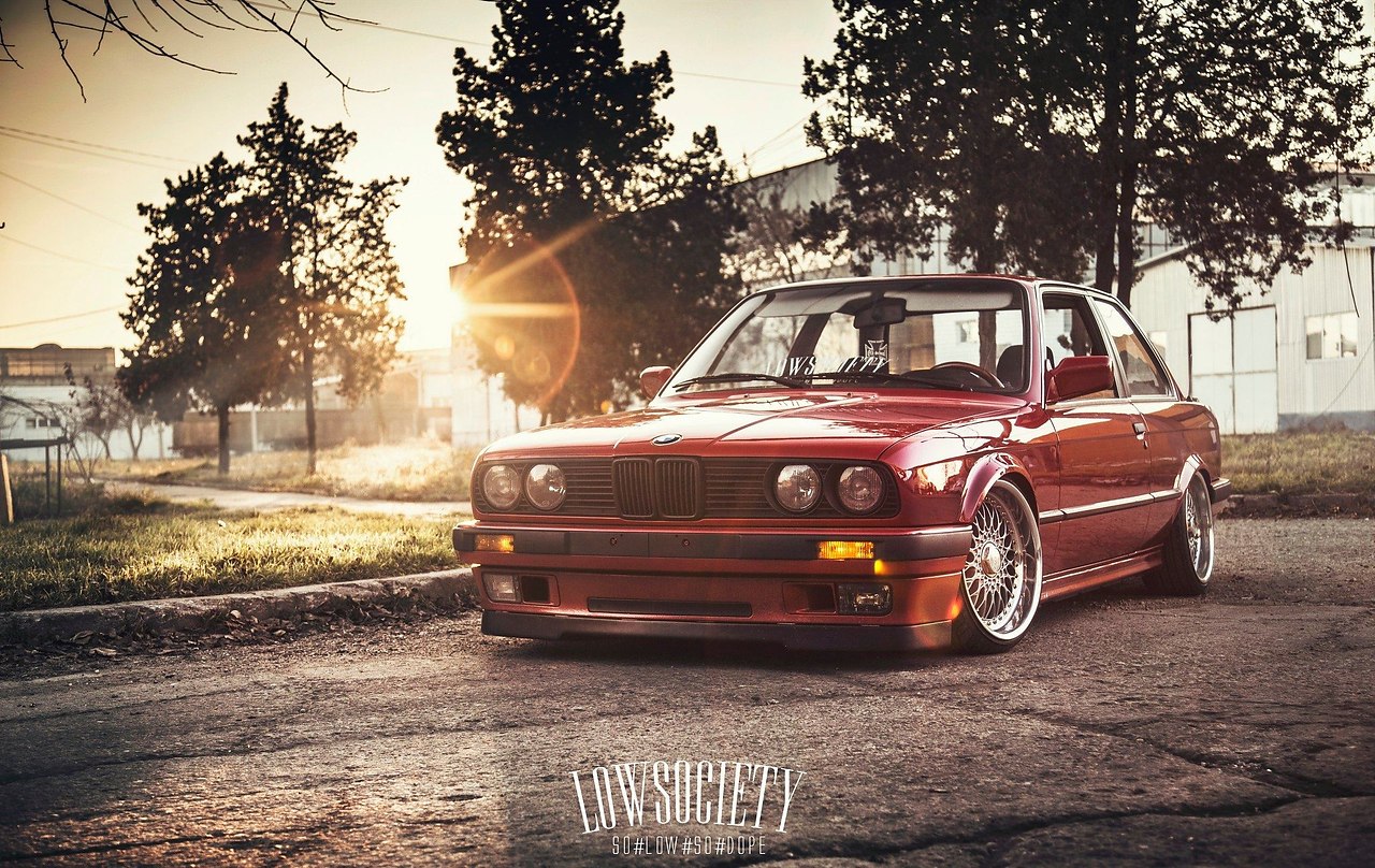 BMW 3 Series E30