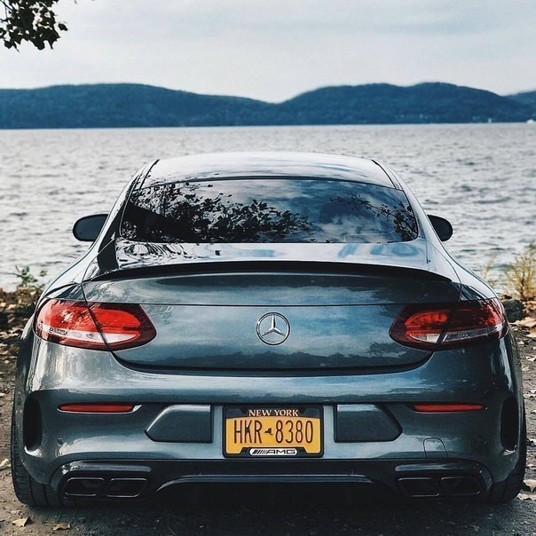 Mercedes-AMG C63 Coupe