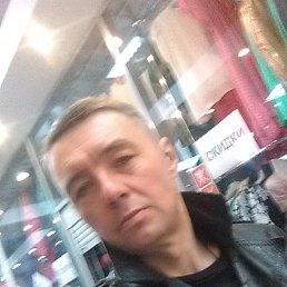 �������, 49 ���, �����-���������