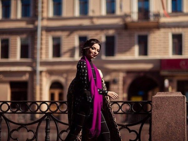 Быть в 25 одной, не страшно. Страшно в 35 убежать от того, за кого зубами хваталась в 25...