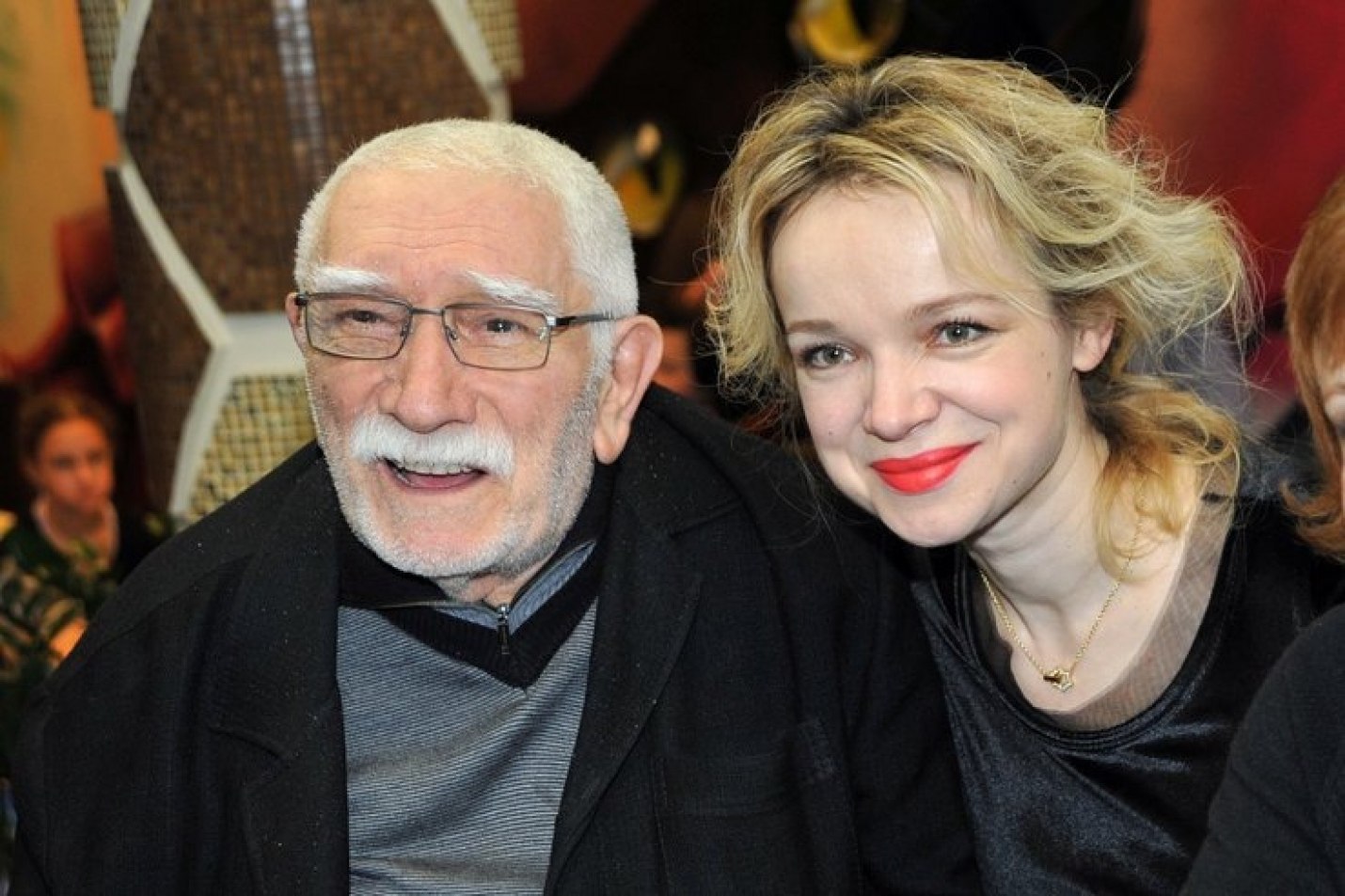   ,     ,  -        ... - 3