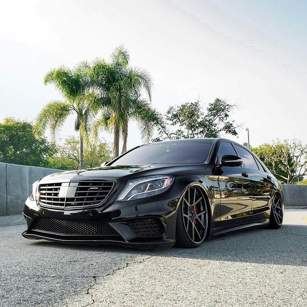 Mercedes-Benz S63 AMG