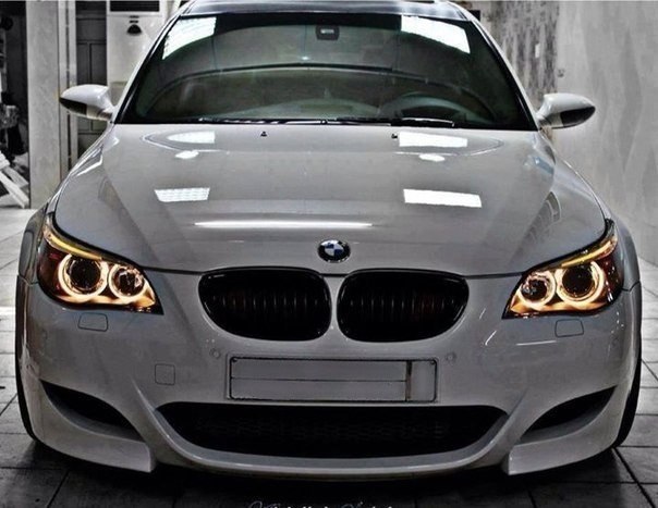 BMW M5 E60