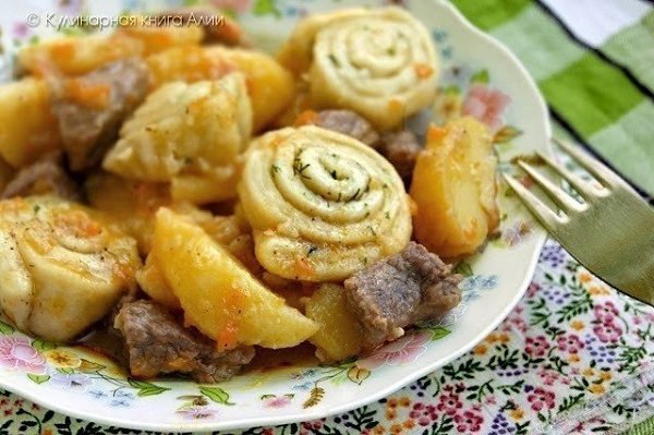 Нудли.Какая же это вкуснятинаНикогда раньше даже не слышала про нудлии. А, оказывается, в инете ...
