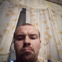 Павел, 34, Березайка