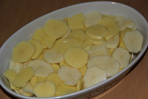 Куриные ножки с картошкой и грибами в духовке. Хочу поделиться простым, но очень сытным рецептом ... - 2