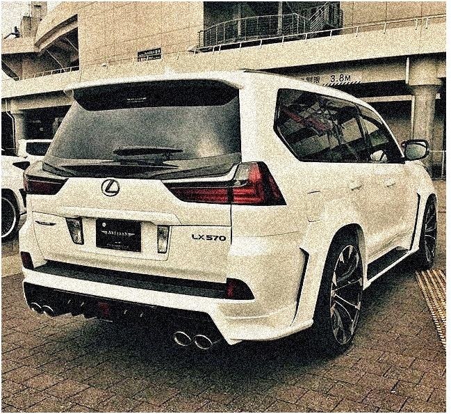LX570