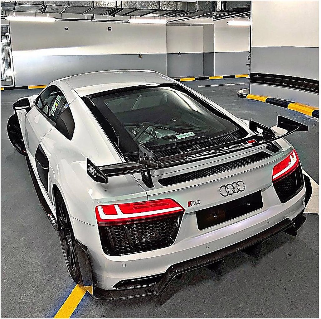 Audi R8