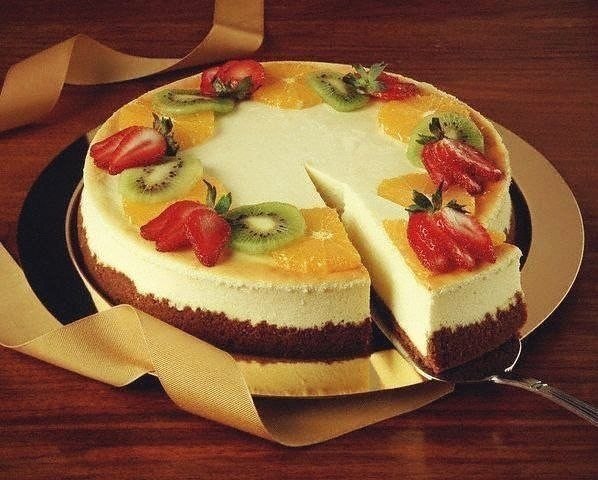 Английский чизкейк.Ингредиенты:- 500 г песочного печенья- 150 г сливочного масла- 500 г творога ...