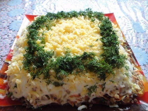 Салат с куриной печенью. 300-400гр.куриной печени, 2-3 соленых огурчика, 2 крупных луковицы, 2 ...