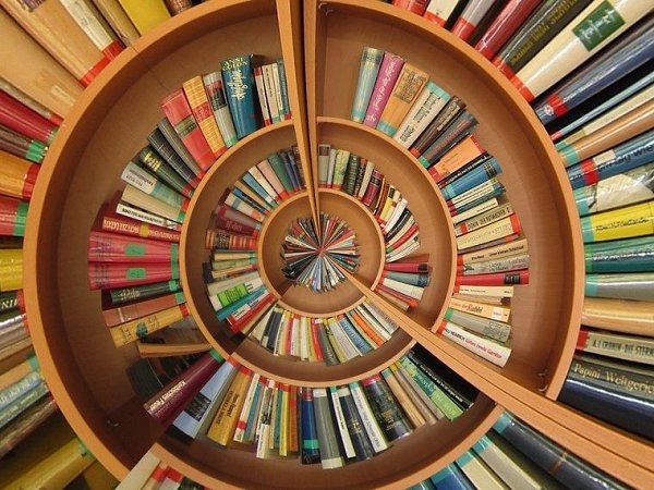 20 лучших книг, которые развивают стратегическое мышление: 1. «Люди, которые играют в игры» — Эрик ...