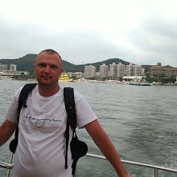 Stanislav, 39, 