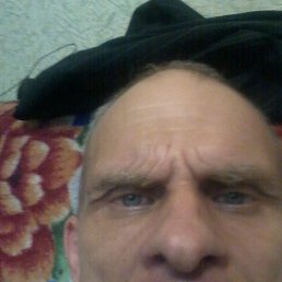 Андрей, 54, Иловайск