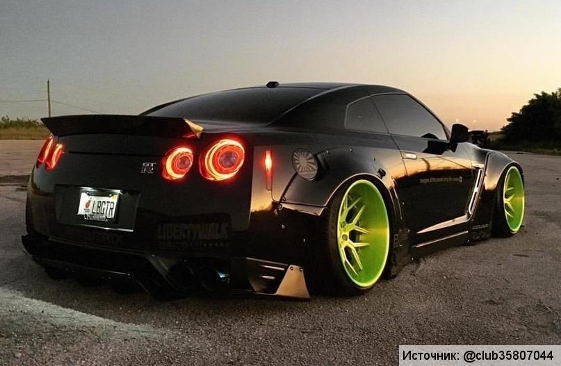 Nissan GT-R))