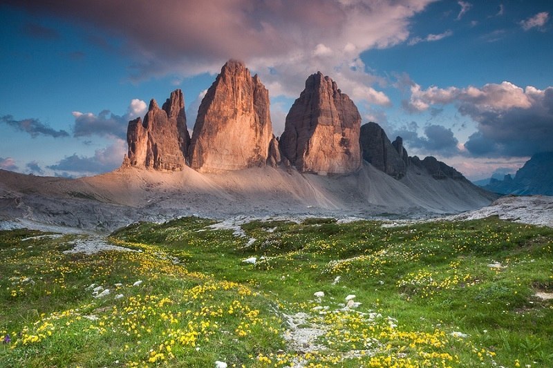 Доломитовые Альпы (итал. Dolomiti) – горный массив в составе системы Южных Известняковых Альп, ...
