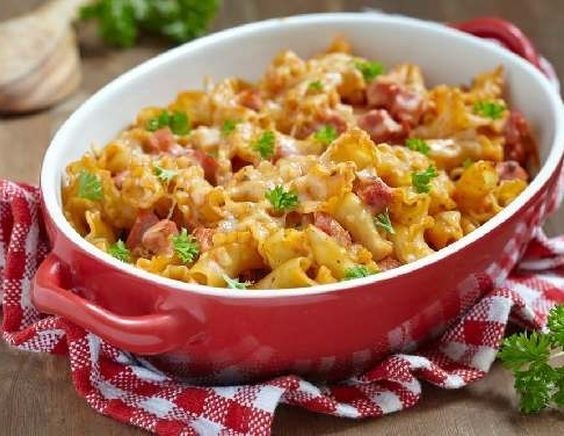 Макароны, запеченные с помидорами, под сыром.ИНГРЕДИЕНТЫМакароны 300 гЧеснок 1 зубчикЧерный перец ... - 3