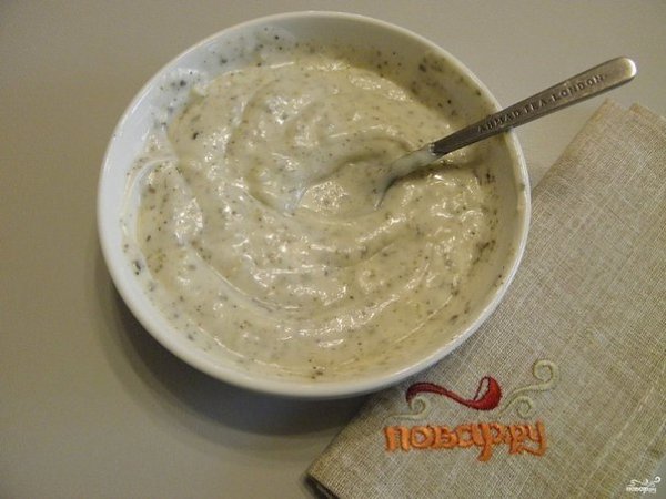 Картошка с курицей в духовке под соусом.Ингредиенты:Курица — 0,5 ШтукиКартофель — 600 ГраммЛук — 1 ... - 6