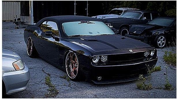 Dodge Challenger