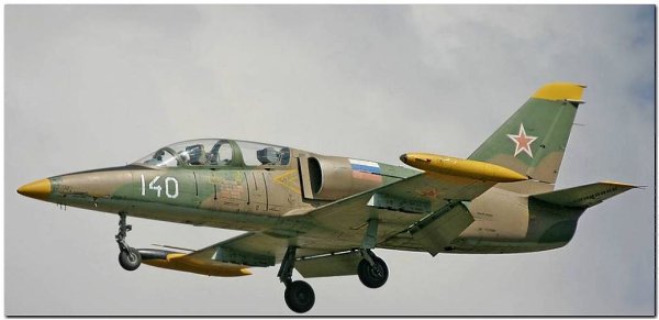 День рождения у него.4 ноября 1968 года выполнил первый полет L-39 "Альбатрос". Кто его не ... - 2