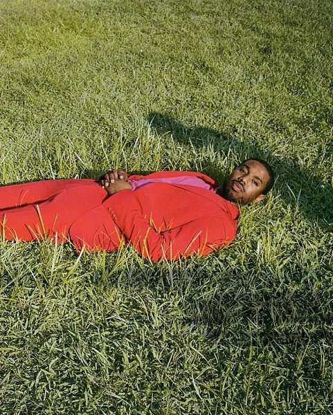  .    Vanityfair - 8