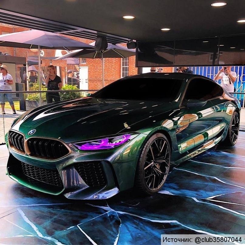 BMW M8